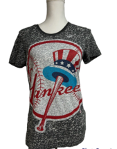 New York Yankees MLB Cooperstown Nike Gray Marled Graphic Fitted Tee Medium Logo - $19.79
