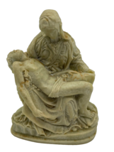Pieta Statue Mary And Jesus Composite Resin Plaster Antiqued Figurine 5&quot; - $22.00