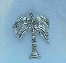 MJ Signed Silver Tone Jewelry Palm Tree Beach Textured Pin Brooch Pendant - £7.82 GBP