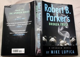 Mike Lupica Hcdj 2023 Robert B Parker&#39;s Broken Trust (Spenser #50) Rich Man Bad - £12.64 GBP