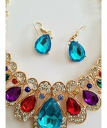 Fashion Jewelry ~ Goldtone ~ Jeweled Necklace &amp; Pierced Earrings Set - $28.06 CAD