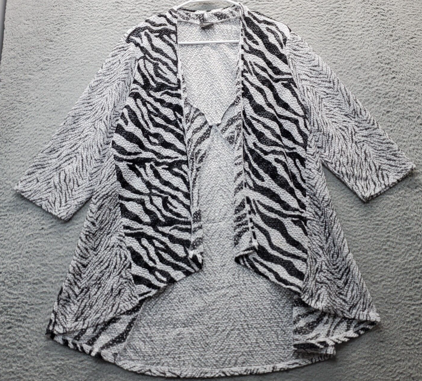 Travelers Collection By Chico&#39;s Cardigan Sweater Womens Multi Sheer Anim... - $14.35