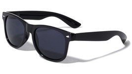Dweebzilla Sleek Classic Casual Retro Square Sunglasses (Glossy Black with Green - £8.38 GBP+