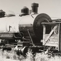 Commonwealth Edison Co Railroad #5 0-6-0 Locomotive Train Photo Elgin IL 1969 - £11.00 GBP