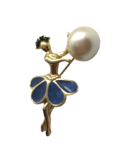 Vintage Trifari Ballerina Pin Brooch Enamel Skirt Tutu Rhinestone Faux Pearl - £79.76 GBP