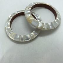 Vtg Set Mother of Pearl Inlaid Shell and Wood Bangle Bracelets - £15.68 GBP