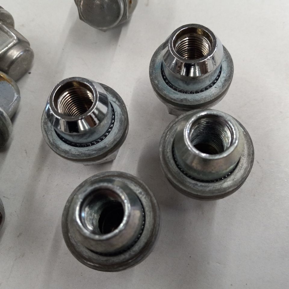 INFINITI QX50 Lug Nut Set  2017 2016 2015 2014 Item image 5