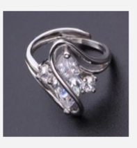 SILVER RHINESTONE COCKTAIL RING SIZE 6 7 9 10 - £31.32 GBP