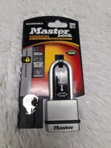 Master Lock Magnum Padlock M530XKADLH Brand New with Key Magnum - $11.35
