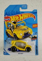 2017 Hot Wheels Kick Kart 91/250 (2/5 HW Ride-Ons) Yellow Diecast Car Ne... - $16.67