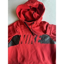 Nike Hoodie Mens Medium Red Dri Fit Pullover Sweater Swoosh Athletic Clean - £18.36 GBP