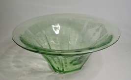 Anchor Hocking Green Uranium Bowl 9&quot; Princess Pattern - £19.75 GBP