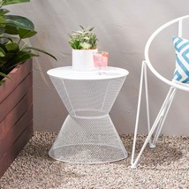 Nevada Side Table: Modern &amp; Stylish Accent - $1,491.01 MXN