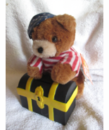 Dakin Pirate bear hug-a-bank, Fun Farm, #84-2970 NWT, 6 1/2&quot; - $381.49 MXN