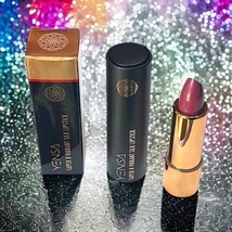 Yensa Super 8 Vibrant Silk Lipstick in Noble 0.12 oz Brand New In Box - $376.14 MXN