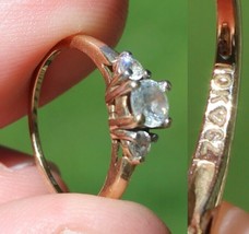 Estate Sale! 10k GOLD solid ring CZ gemstone size 5 TESTED - $119.99