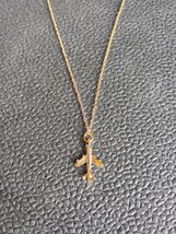 Gold Color Plated Airplane Necklace Gold Chain - $226.34 MXN