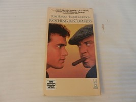 Nothing in Common (VHS) Tom Hanks, Jackie Gleason - £7.96 GBP