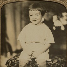 Cabinet Card Emmitsburg Maryland Photograph Young Child Sitting on Bench - £20.08 GBP