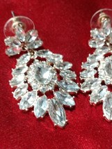 Vintage Stunning Aurora Borealis Crystal Cluster Pierced Dangle Earrings  - £59.34 GBP