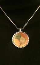Ephemeral Bottle Cap Pendant Necklace (19.131) - $380.13 MXN