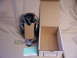 David Clark Headphones 40081G-01 RCN4001A Headset W Mouth-Mic 2 Way Radio Plug - £157.69 GBP