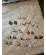 Vintage Mixed Lot of 12 Pairs Pierced Earrings Unbranded - €16,13 EUR