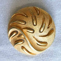 Fabulous Mid Century Modern Textured Gold-tone Swirl Brooch 1970s vintage 1 1/2&quot; - £9.83 GBP