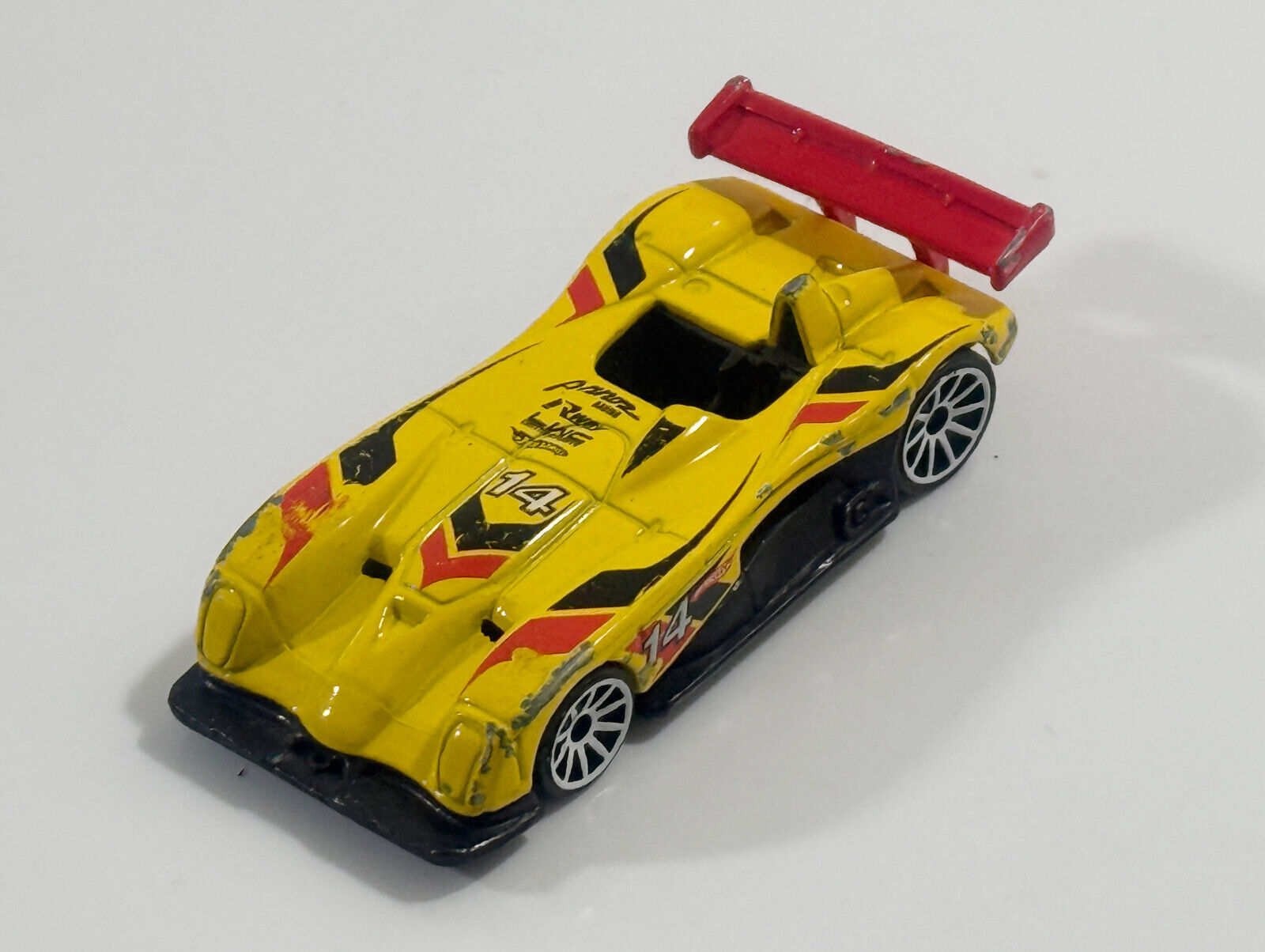 Hot Wheels Panoz LMP-1 Roadster S Thailand 2000  Loose Yellow #14 1:64 D... - $1.97