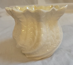 Vintage Belleek Neptune Twisted Swirl Sea Shell Seashell Vase - £13.42 GBP