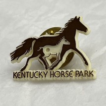Kentucky Horse Park Horse Racing Plastic Lapel Hat Pin Pinback - £4.69 GBP