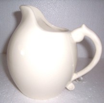 1998 Royal Haeger USA Porcelain Ivory Satin White Pitcher/Vase Display - £116.08 GBP