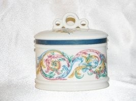 Elizabeth Arden Palais de Versailles Porcelain Trinket Box Candy Dish - £22.62 GBP