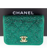 Authenticity Guarantee

Chanel 22A Strass Diamante Green Lambskin Clutch... - €5.096,08 EUR