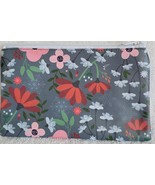 Brand New Vinyl &quot;Winter Floral&quot; Flower Zipper Bag - $6.00
