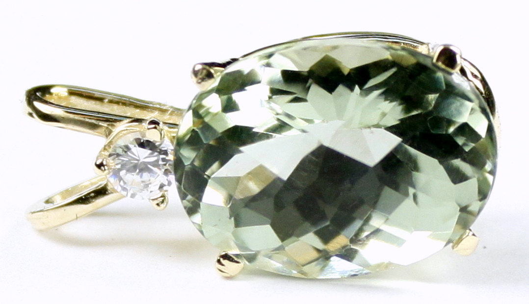 P019, 14x10mm 7ct, Green Amethyst, 14KY Gold Pendant