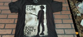 The Cure - 2018 Jungen Don&#39;T Weinendes T-Shirt ~ Lizenziert / Nie Getrag... - $23.89