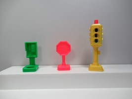 Fisher Price Little People Vintage main street pay phone traffic light s... - £11.67 GBP