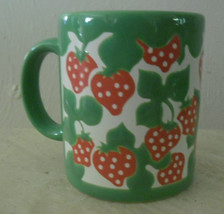 WAECHTERSBACH Green Color Strawberries Fruit Design Collectible Red Novelty Mug  - £15.72 GBP