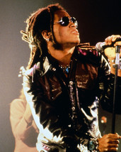 Lenny Kravitz 8x10 Photo in concert - £6.28 GBP