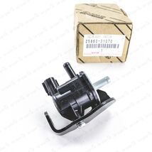 New Genuine OEM Toyota Lexus Vacuum Switching Valve Purge Solenoid 25860... - $81.64
