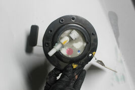 2008-2014 SUBARU IMPREZA WRX FUEL LEVEL METER SENDING UNIT GAS GAUGE K914 image 2