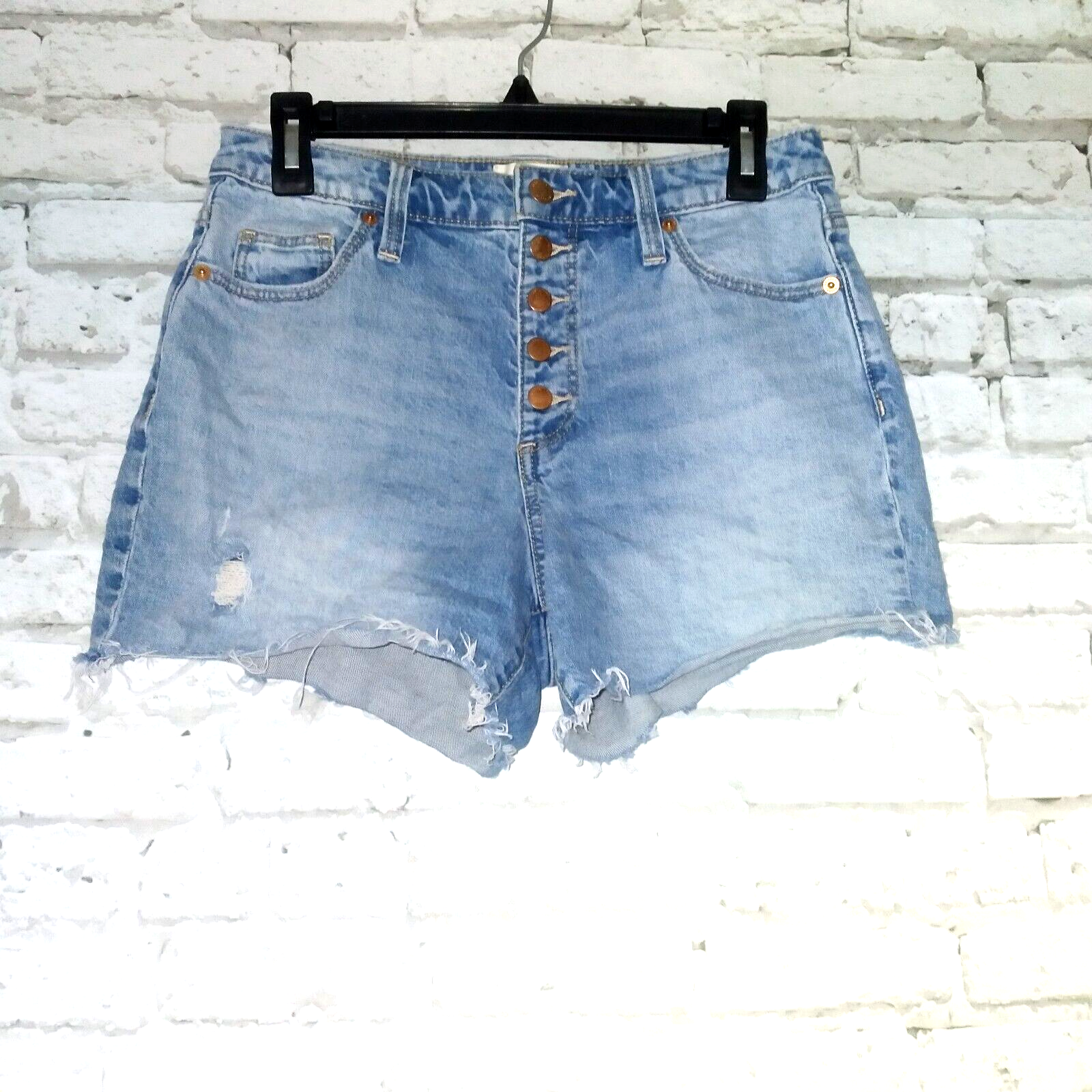Universal Thread Shorts Womens 4/27 Denim Vtg Midi Distressed Cut Off Bu... - £14.97 GBP