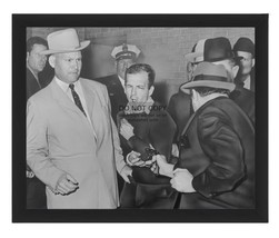 Lee Harvey Oswald Being Ass ASIN Ated By Jack Ruby, John Kennedy 8X10 Framed Photo - £15.62 GBP