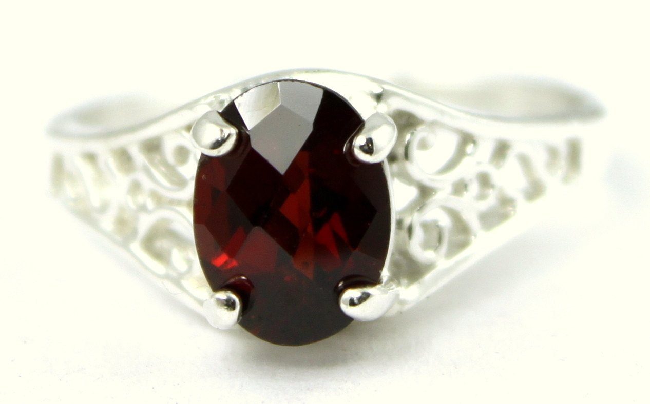 SR005, Mozambique Garnet, 925 Sterling Silver Ring