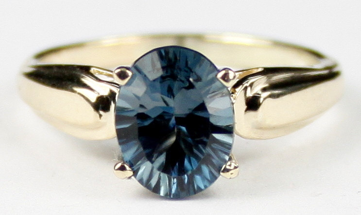 R058, Quantum Cut London Blue Topaz, 10Ky Gold Ring