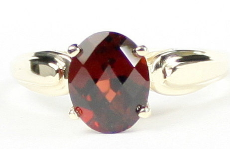 R058, Mozambique Garnet, 10Ky Gold Ring