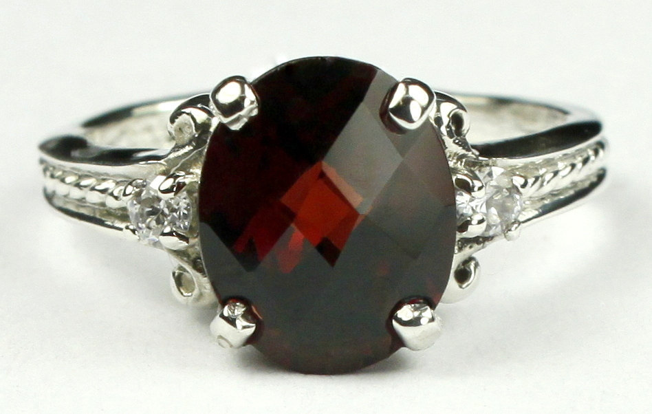 SR136, Mozambique Garnet, 925 Sterling Silver Ring
