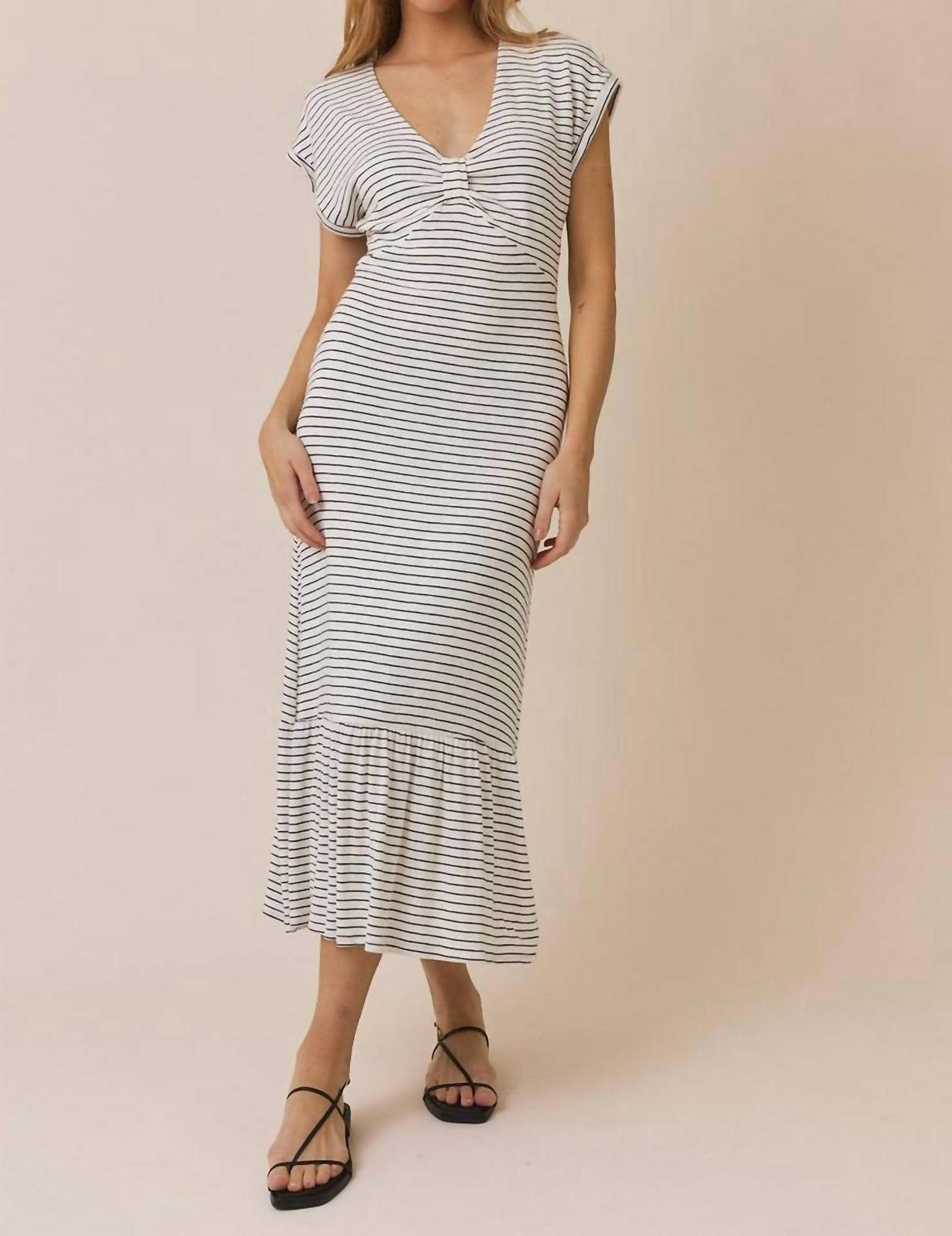 Gilli Ruthie Striped V-Neck Midi Dress Size L - $46.53