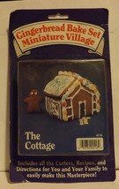 Gingerbread Bake Set Miniature Village The Cottage - £8.11 GBP